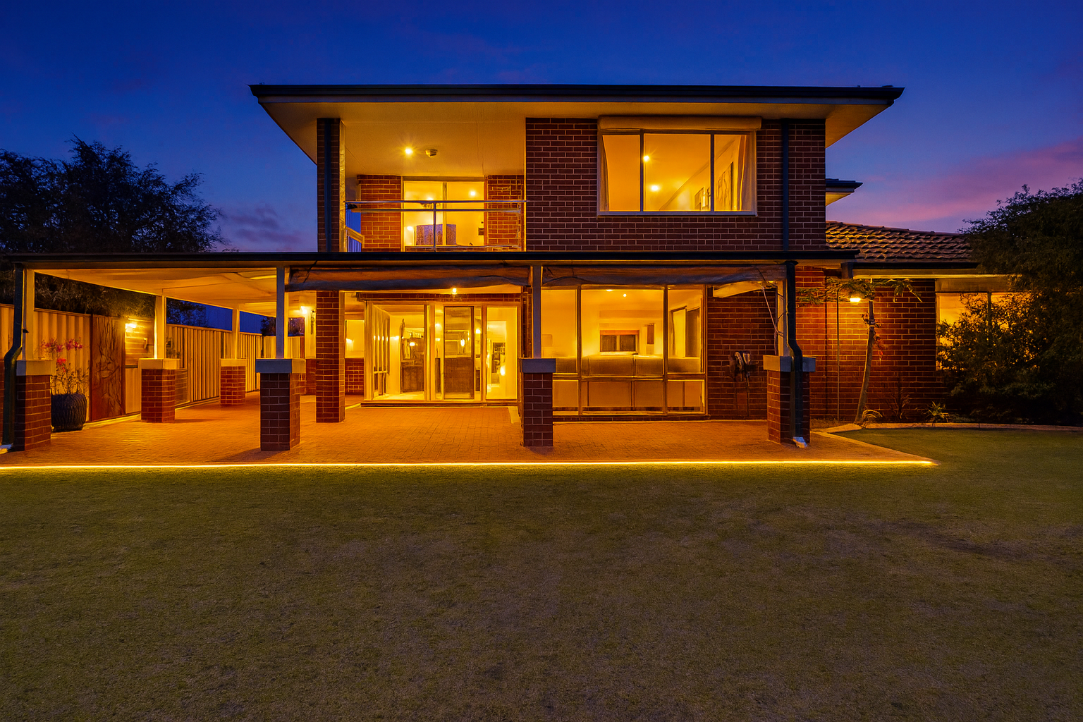 Twilight property image — AI-enhanced Twilight residential property photograph, AI-enhanced presentation