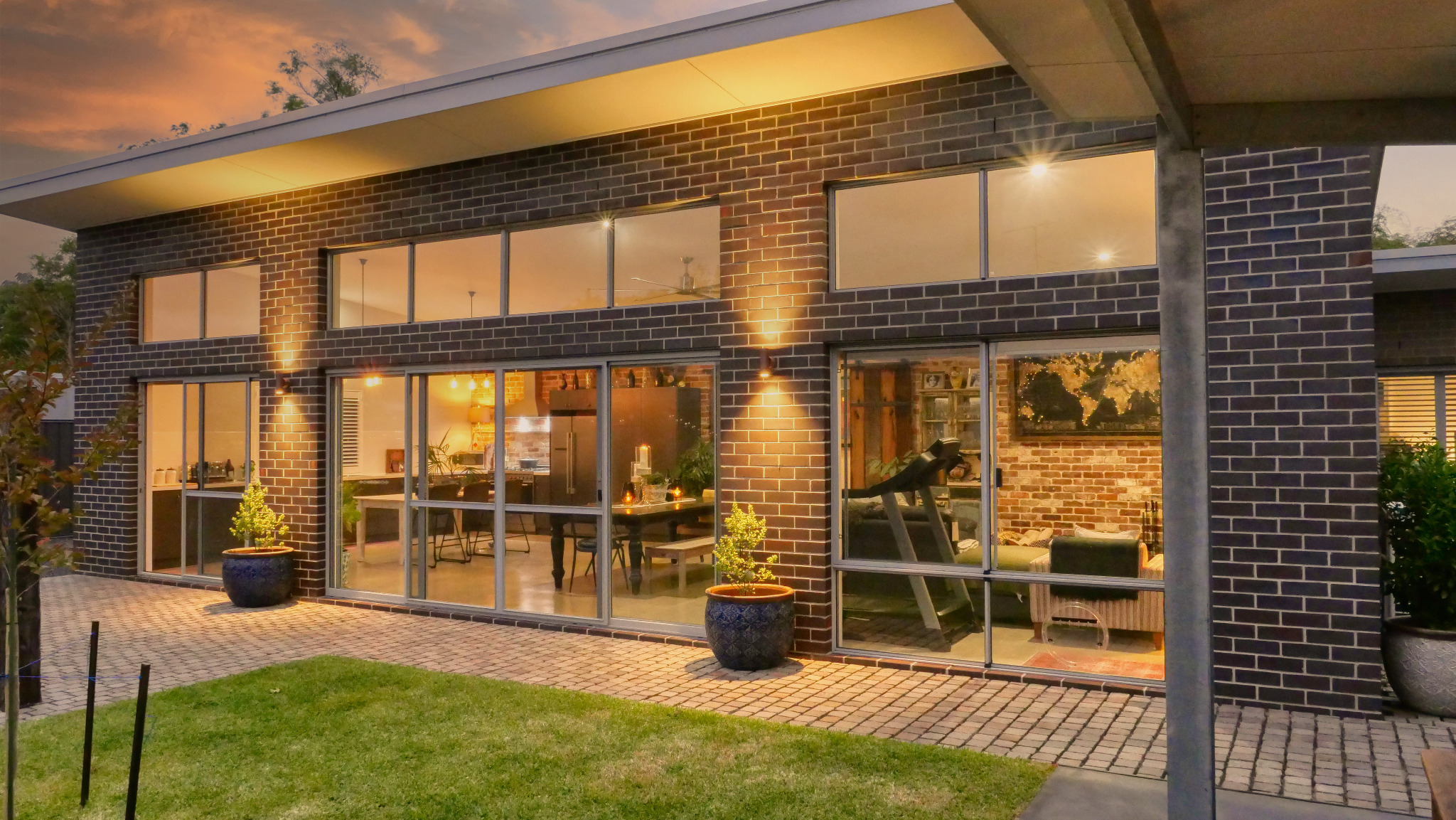 Original twilight exterior property photograph by Matt Riley Studio