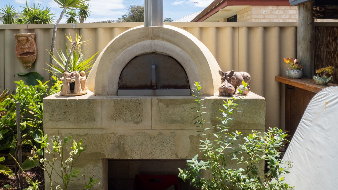 Outdoor entertaining area